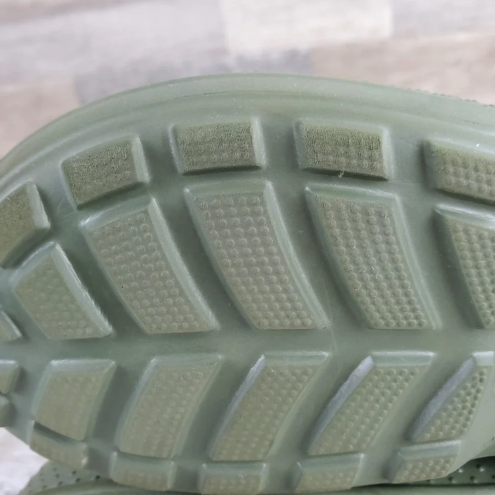 Crocs Handle It Kids Rain Boots Sz 2 Army Green Rubber Handles Slip On Round Toe